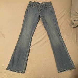 Vintage Women's Levi Strauss Boot Cut Blue Jeans (Size 6 Medium)